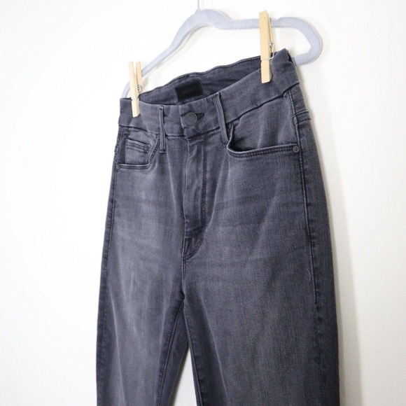 MOTHER Size 23 High Waisted Looker Ankle Fray Jeans Lighting Up Lanterns Black - Picture 5 of 11